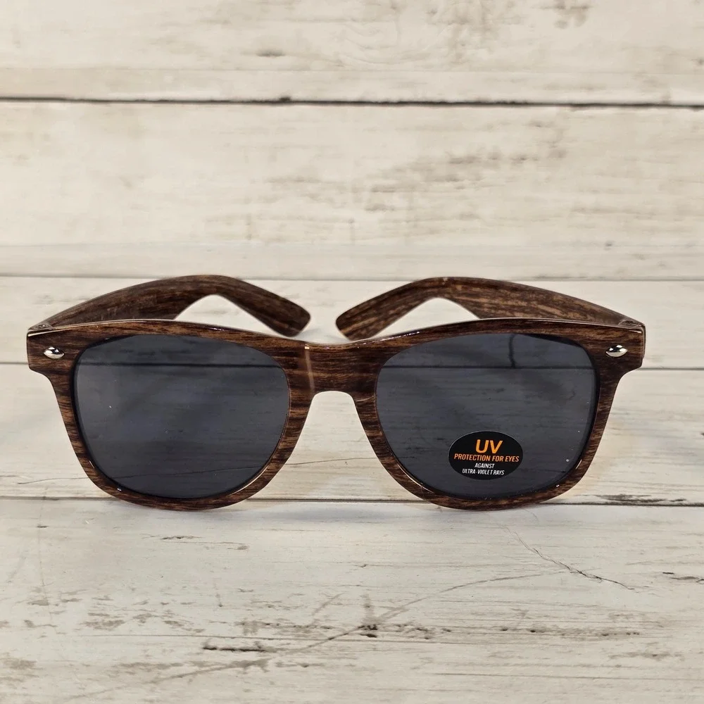 NEW Alta Fillmore Wood Grain Sunglasses Brown Wayfarer UV Protection 90807